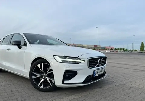 Volvo S60 cena 120800 przebieg: 75265, rok produkcji 2019 z Wrocław małe 67